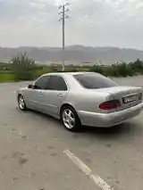 Mercedes-Benz E class, 2001-3