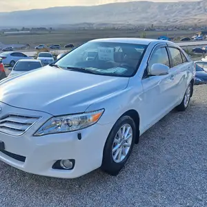 Toyota Camry, 2011