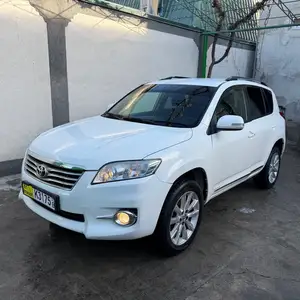 Toyota RAV 4, 2012