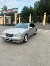 Mercedes-Benz E class, 2001-4