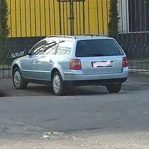 Volkswagen Passat, 2003