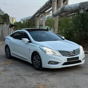 Hyundai Grandeur, 2012