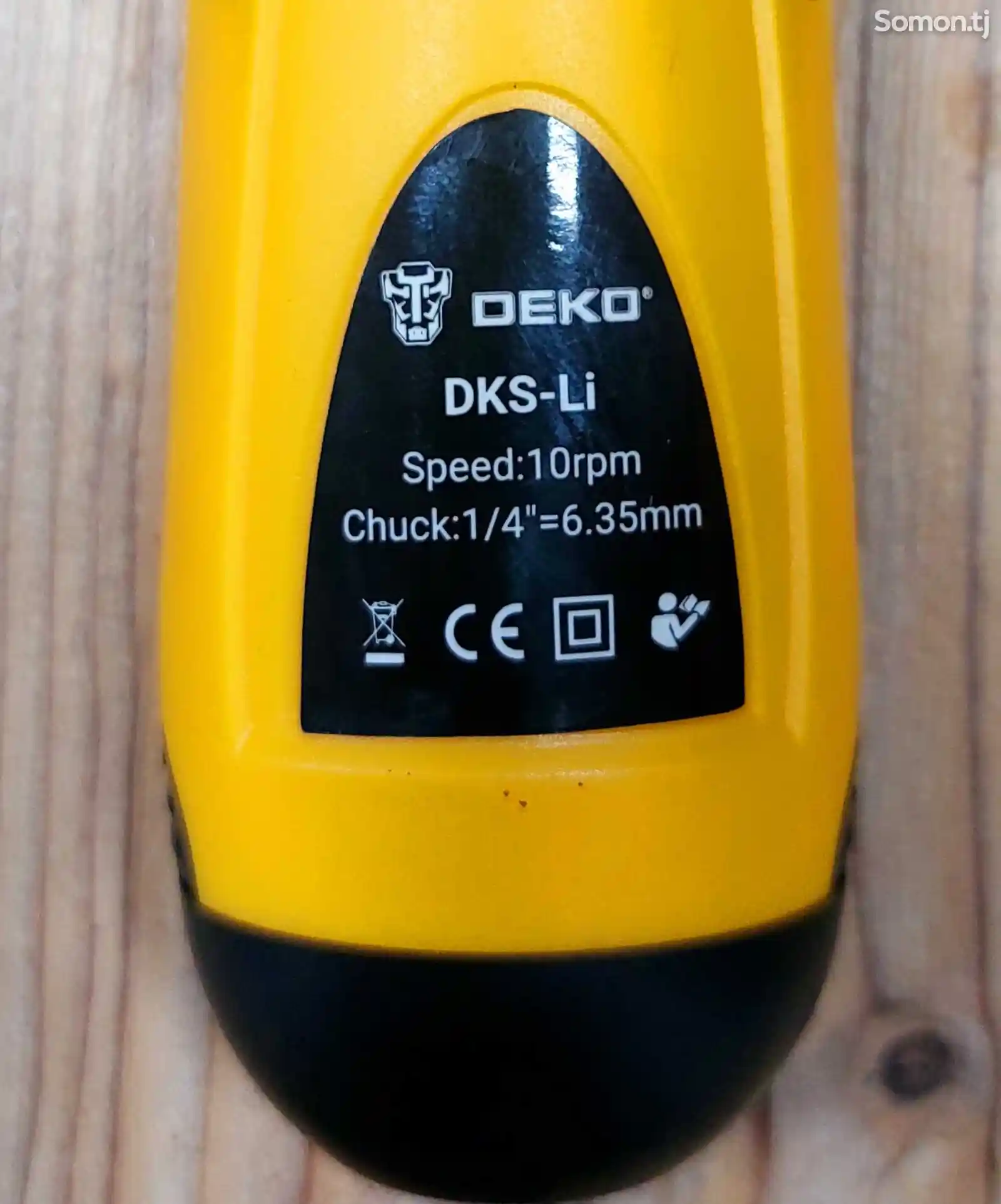 Аккумуляторная отвертка 6V с набором насадок 11шт Deko DKS-Li-8