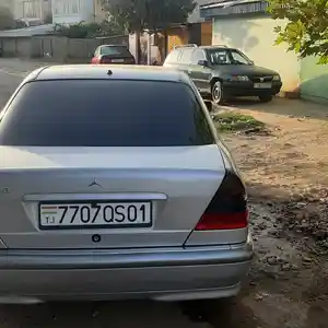 Mercedes-Benz C class , 2000