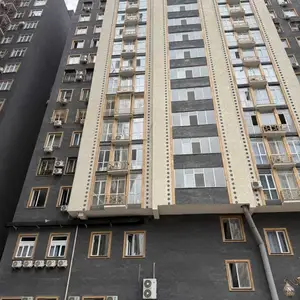 2-комн. квартира, 13 этаж, 67м², ОВИР