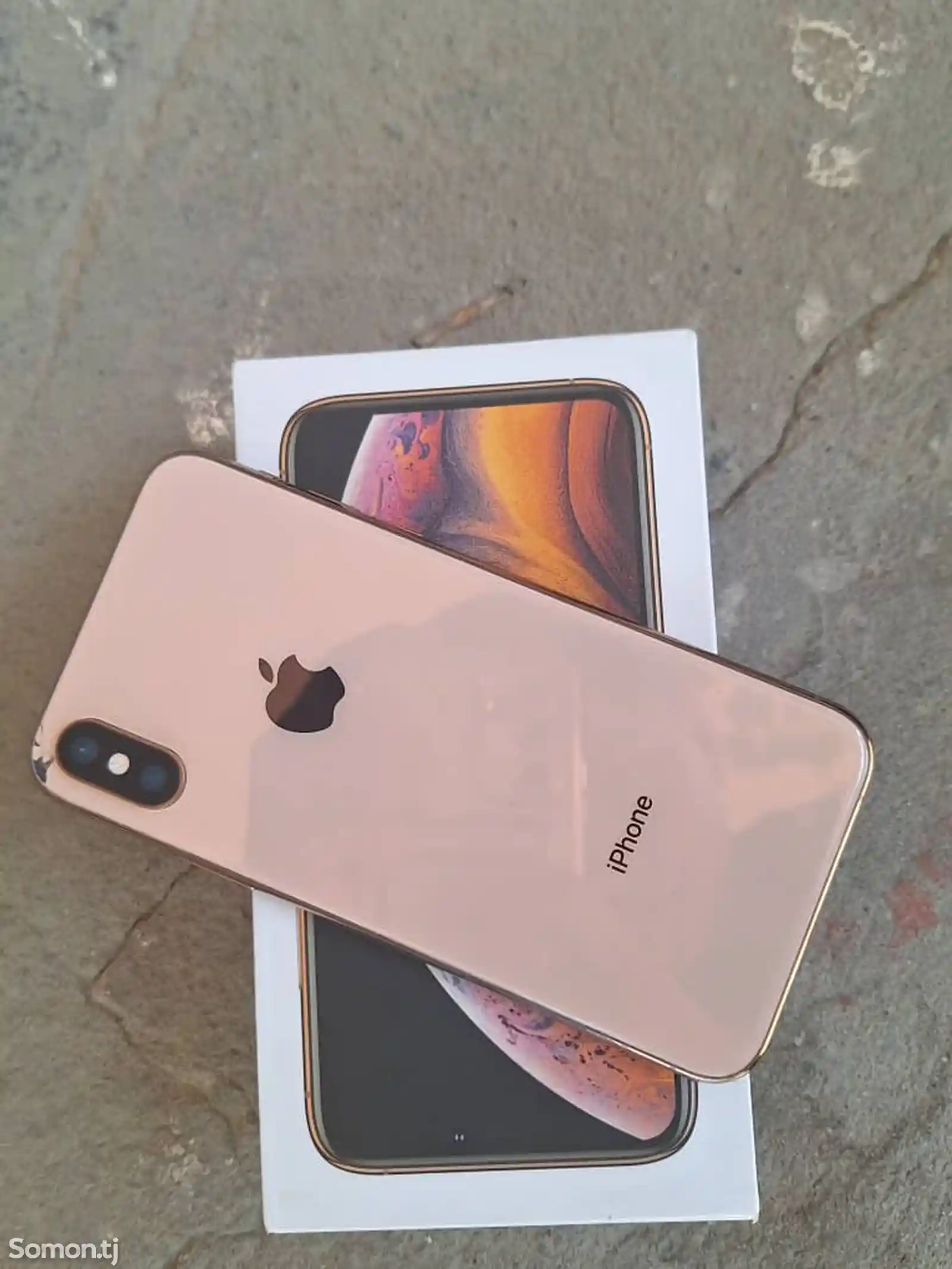 Apple iPhone Xs, 64 gb, Gold-1