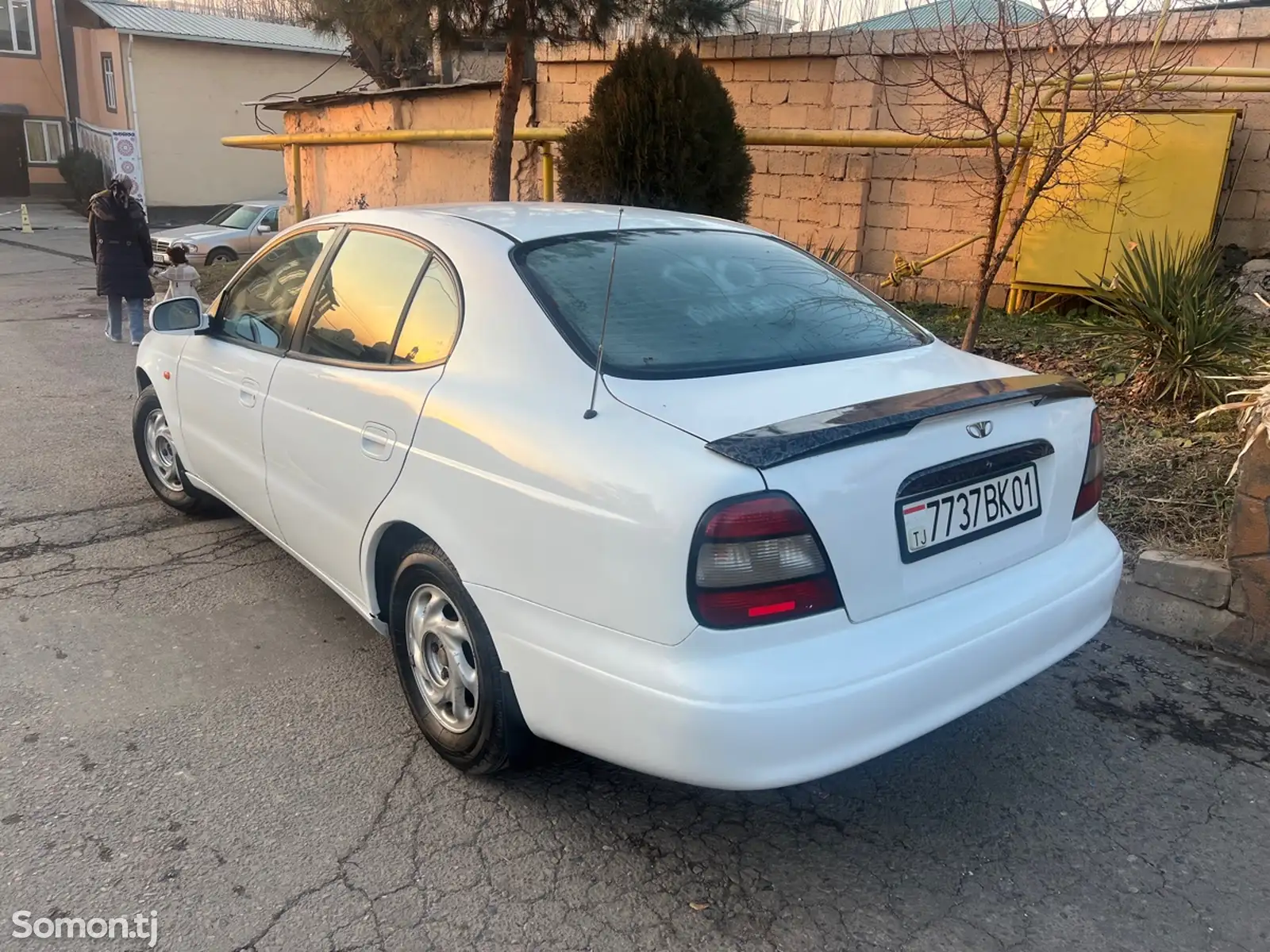 Daewoo Leganza, 1998-1