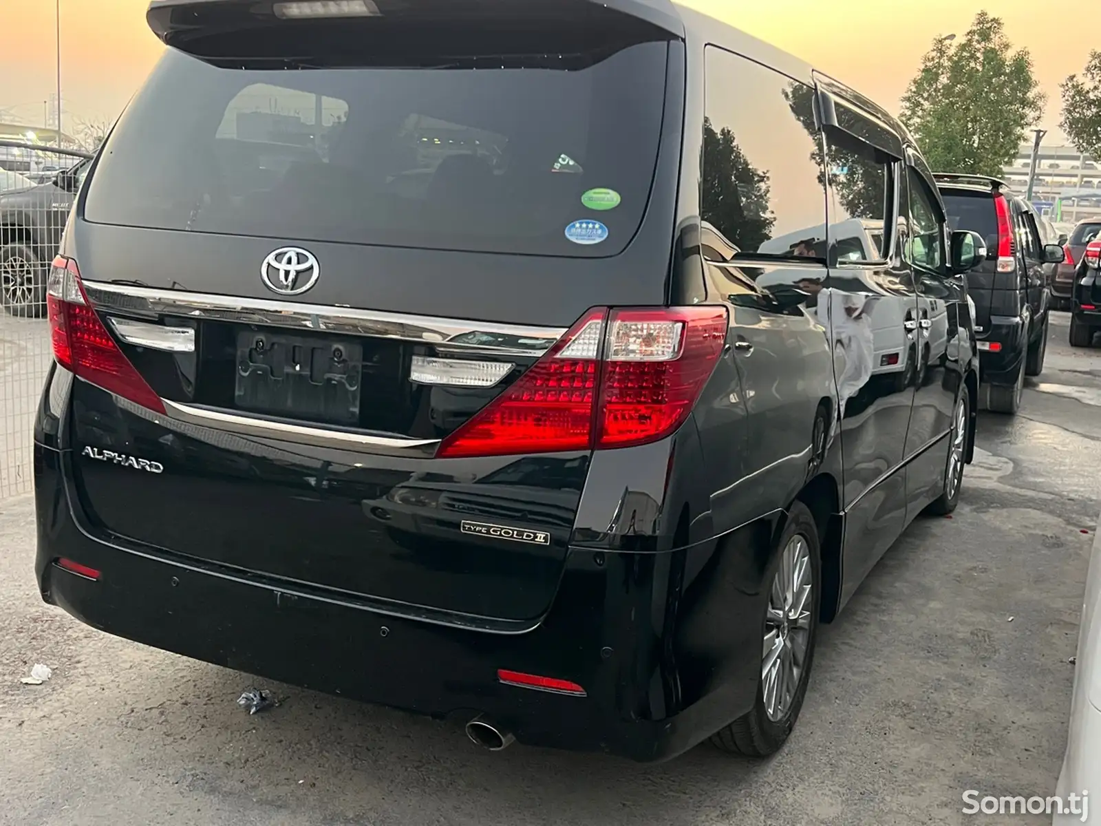 Toyota Alphard, 2014-3