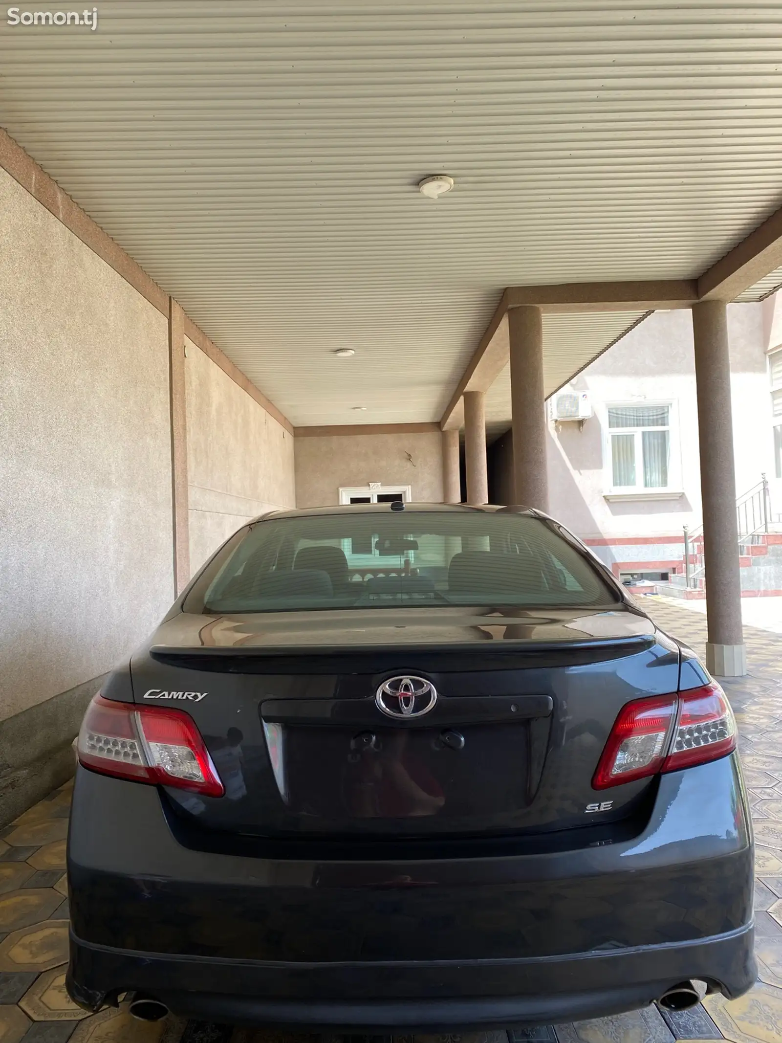 Toyota Camry, 2010-1