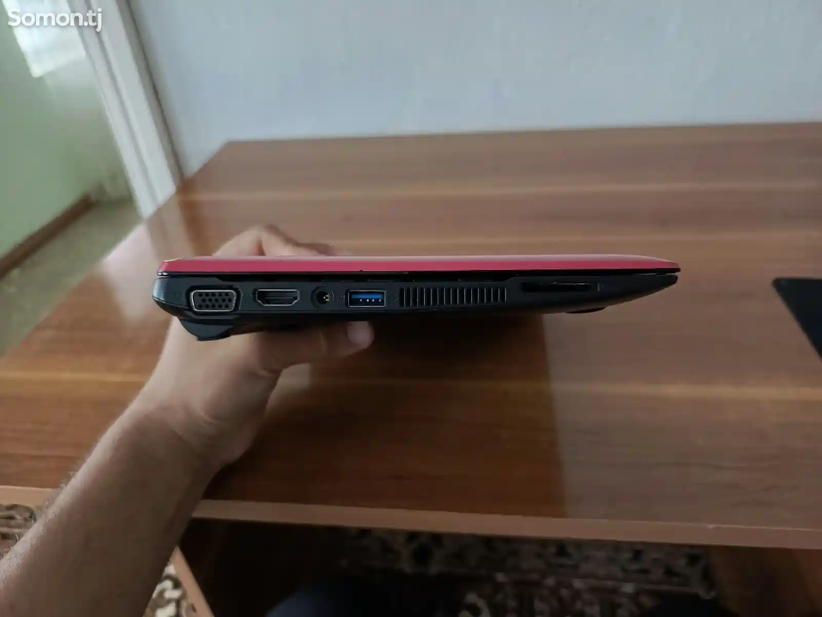 Ноутбук Asus x102b-4