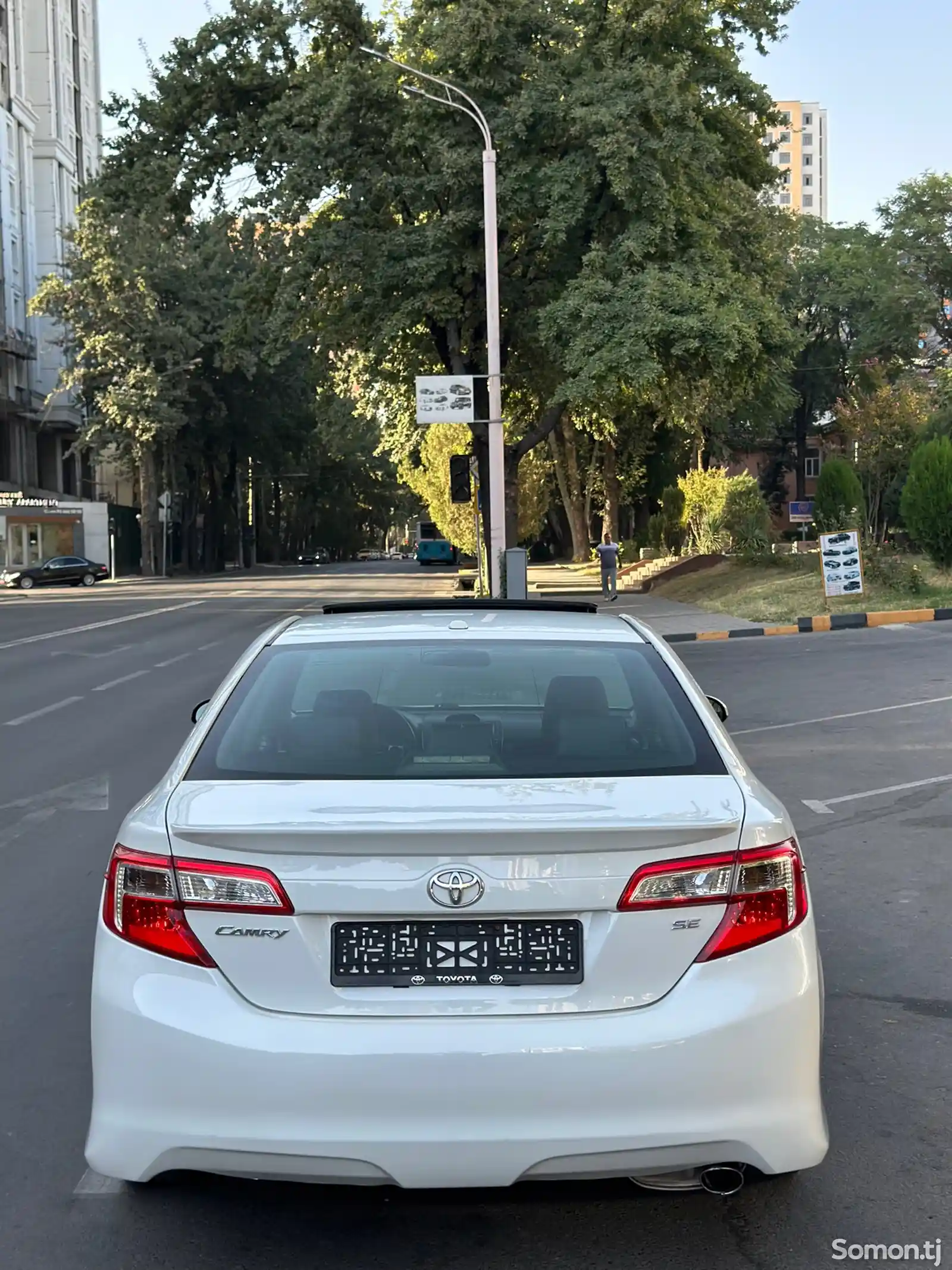 Toyota Camry, 2013-3