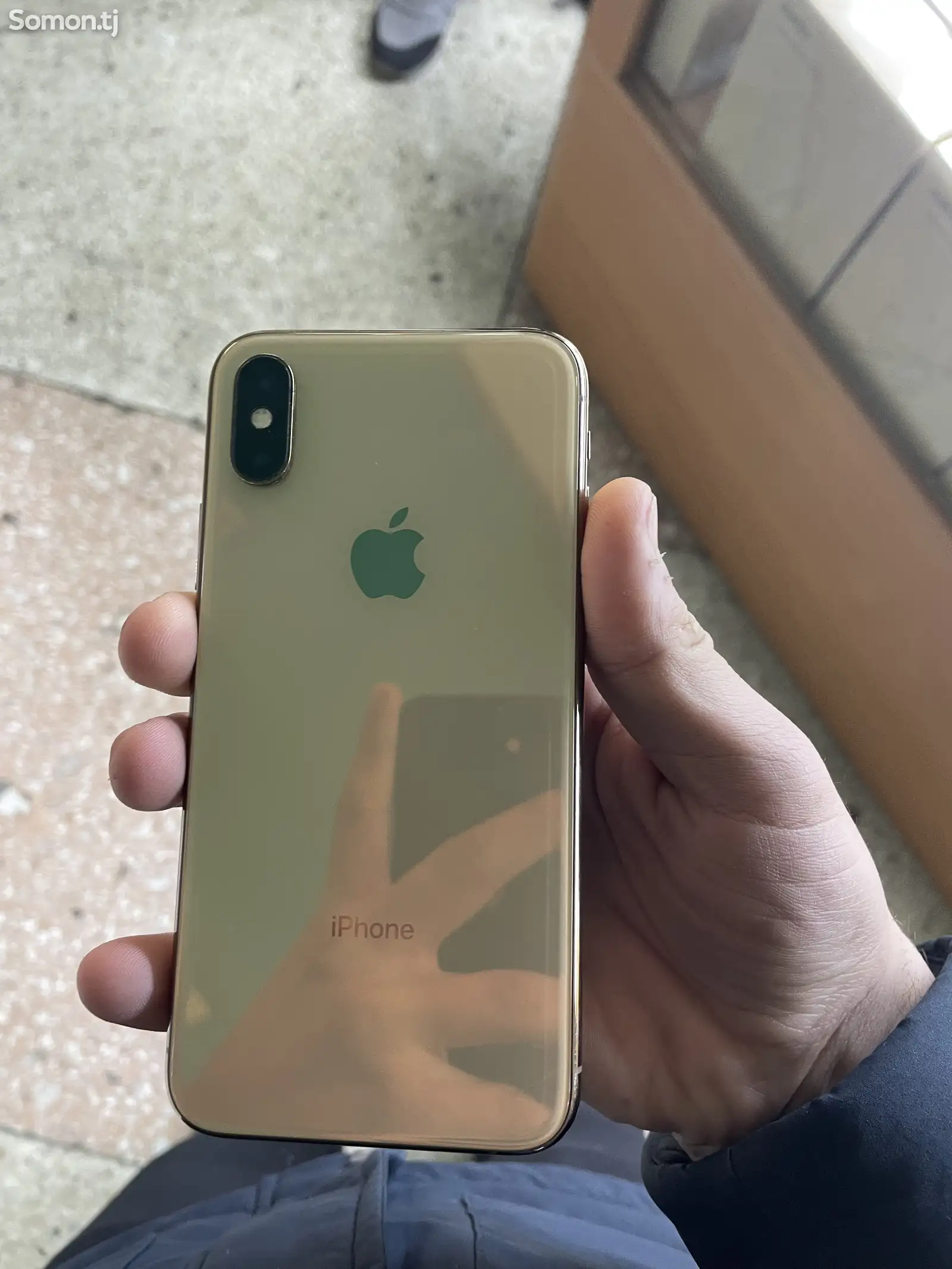 Apple iPhone Xs, 64 gb, Gold-1