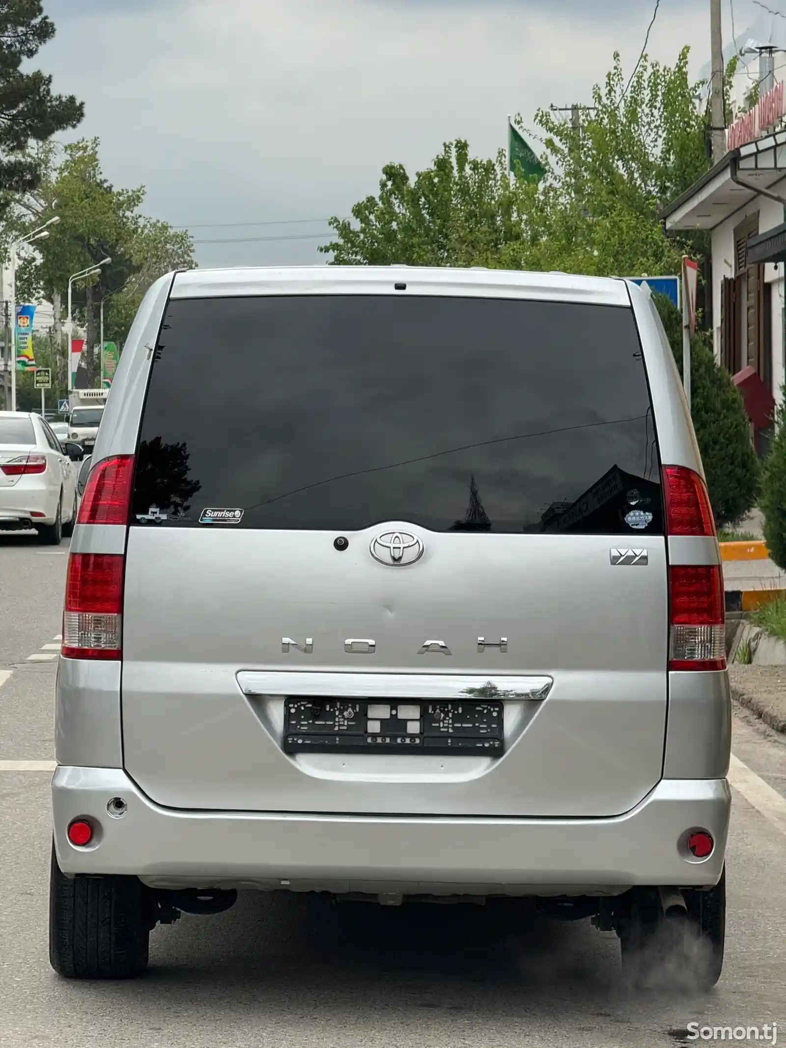 Toyota Noah, 2007-3