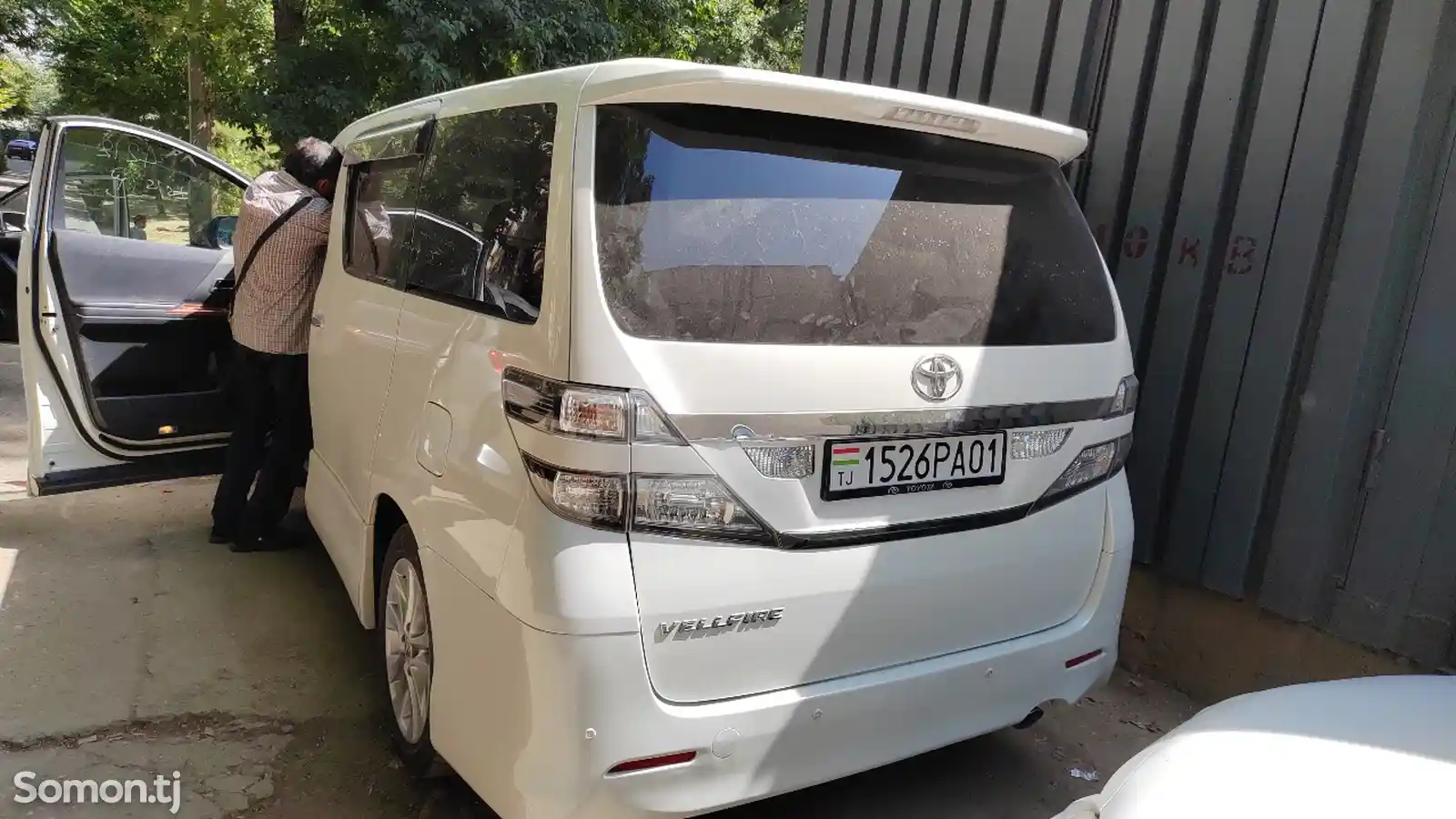 Toyota Vellfire, 2014-5