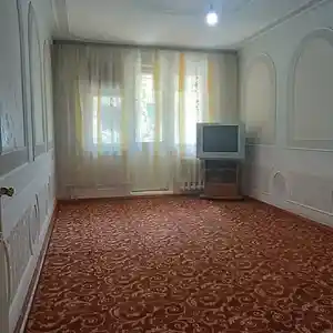 2-комн. квартира, 2 этаж, 65м², 34мкр