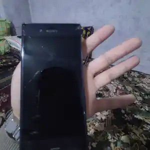 Телефон Sony Xperia