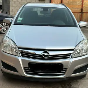 Opel Astra H, 2009