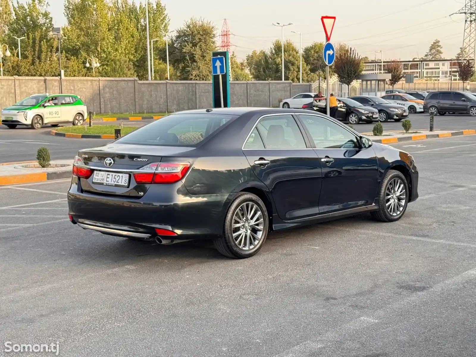 Toyota Camry, 2015-6