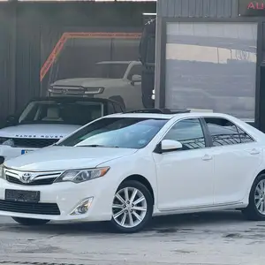 Toyota Camry, 2012