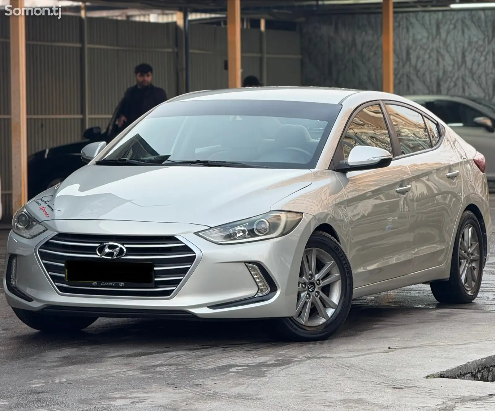 Hyundai Elantra, 2017-1