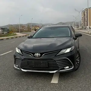 Toyota Camry, 2023