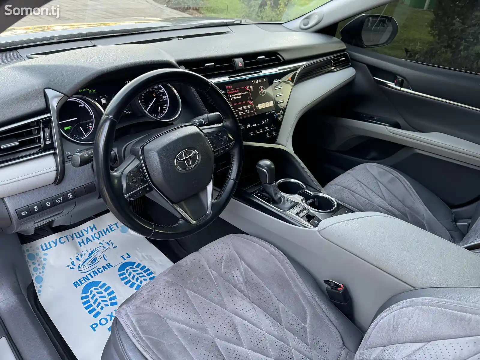 Toyota Camry, 2019-9