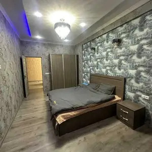 2-комн. квартира, 10 этаж, 62м², Шохмансур