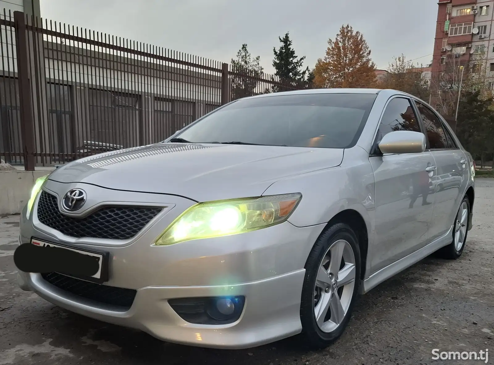 Toyota Camry, 2011-1