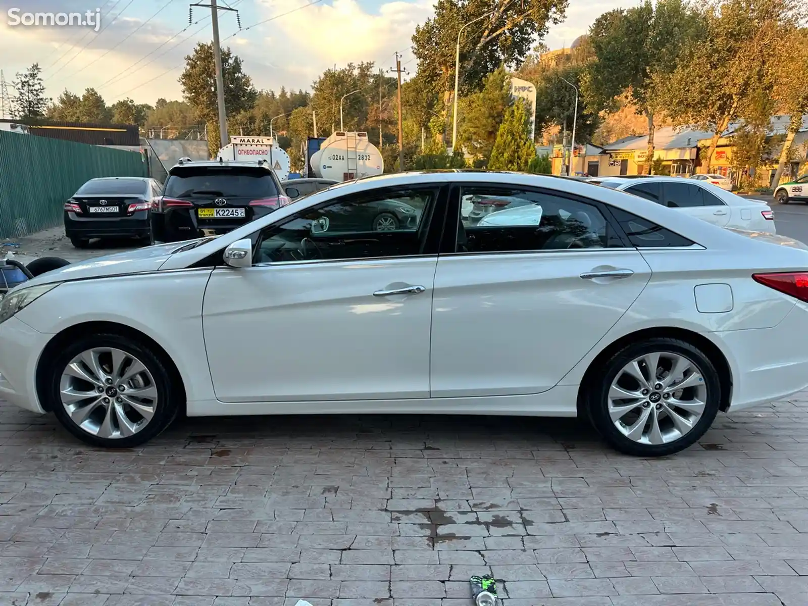 Hyundai Sonata, 2011-8