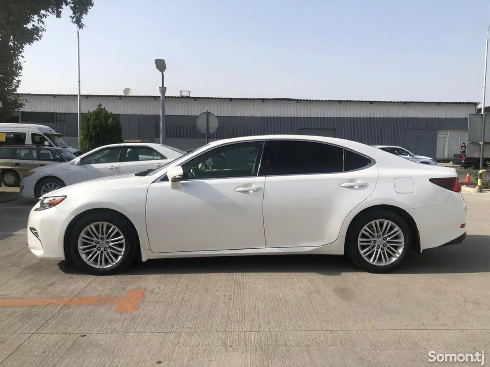 Lexus ES series, 2017-6