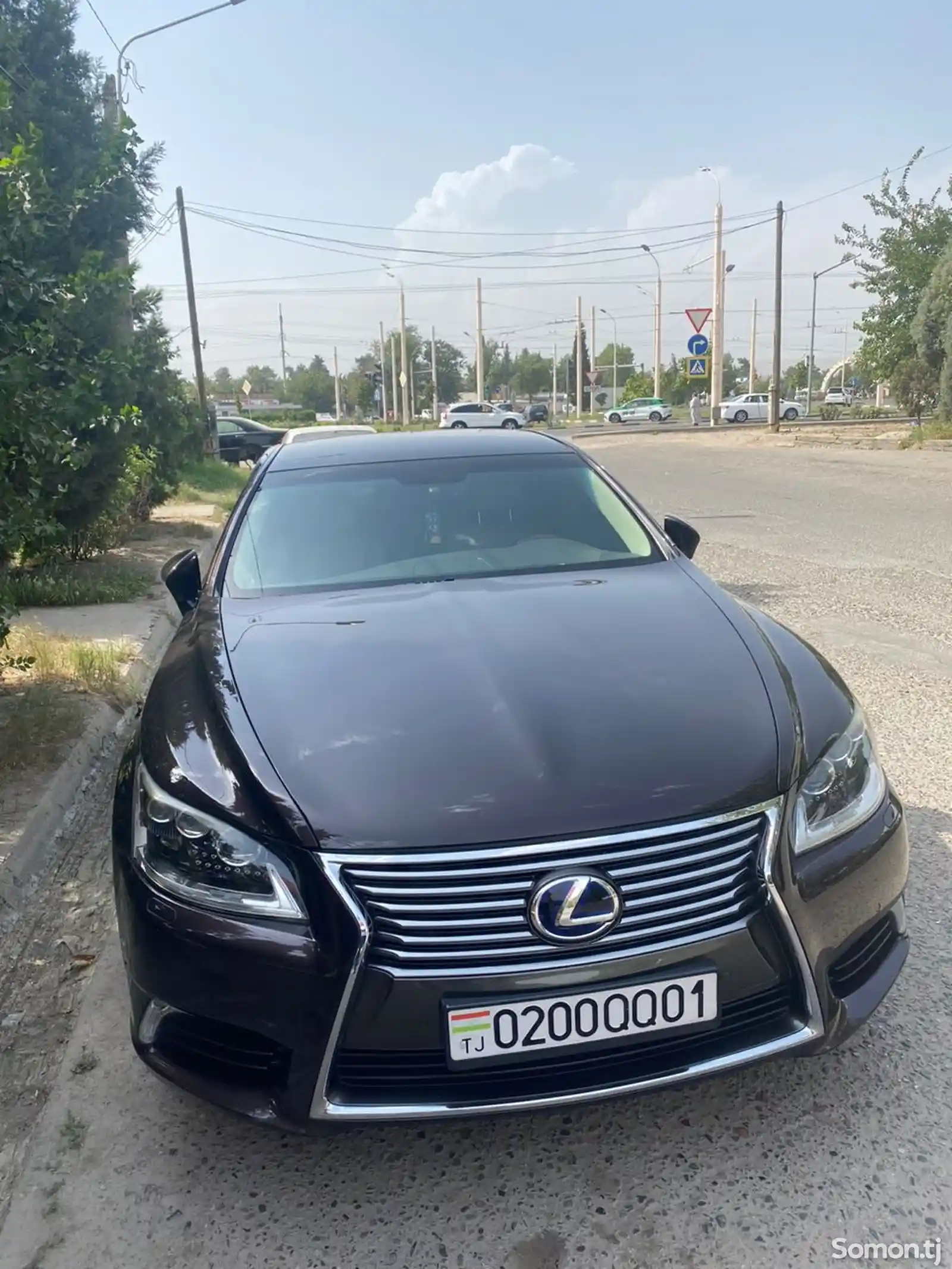 Lexus LS series, 2014-1