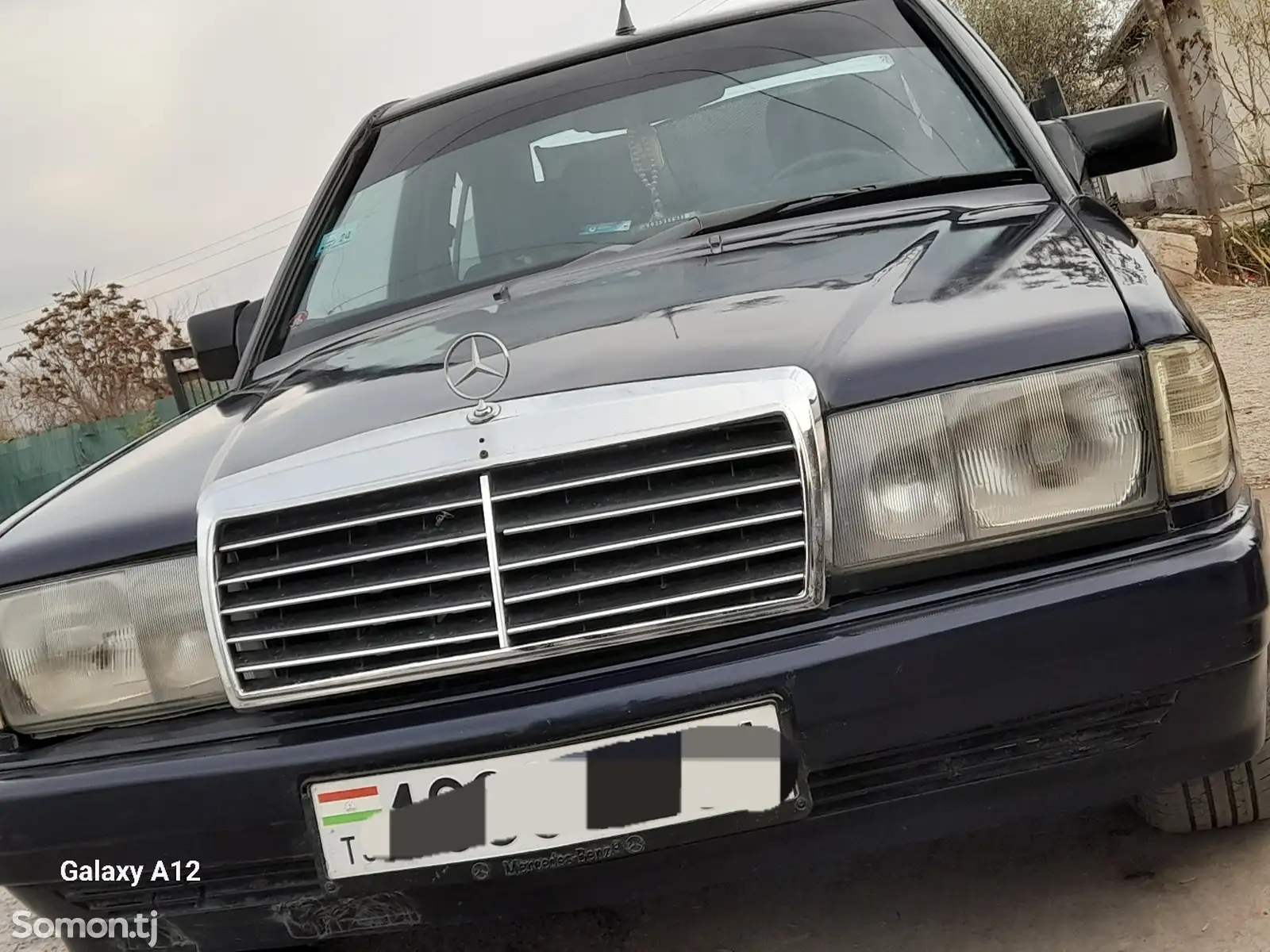 Mercedes-Benz W124, 1990-1