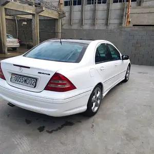 Mercedes-Benz S class, 2005