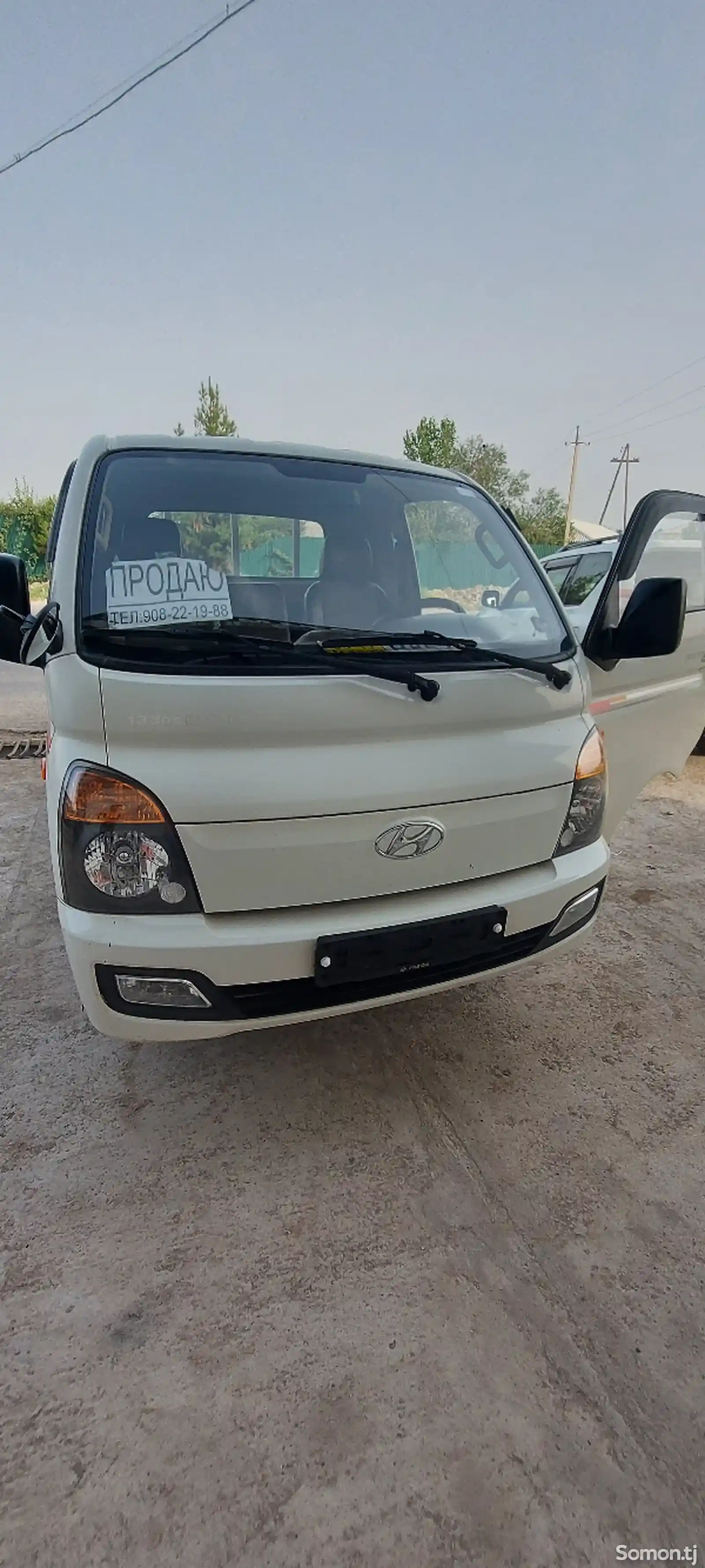 Бортовой автомобиль Hyundai Porter, 2015-5