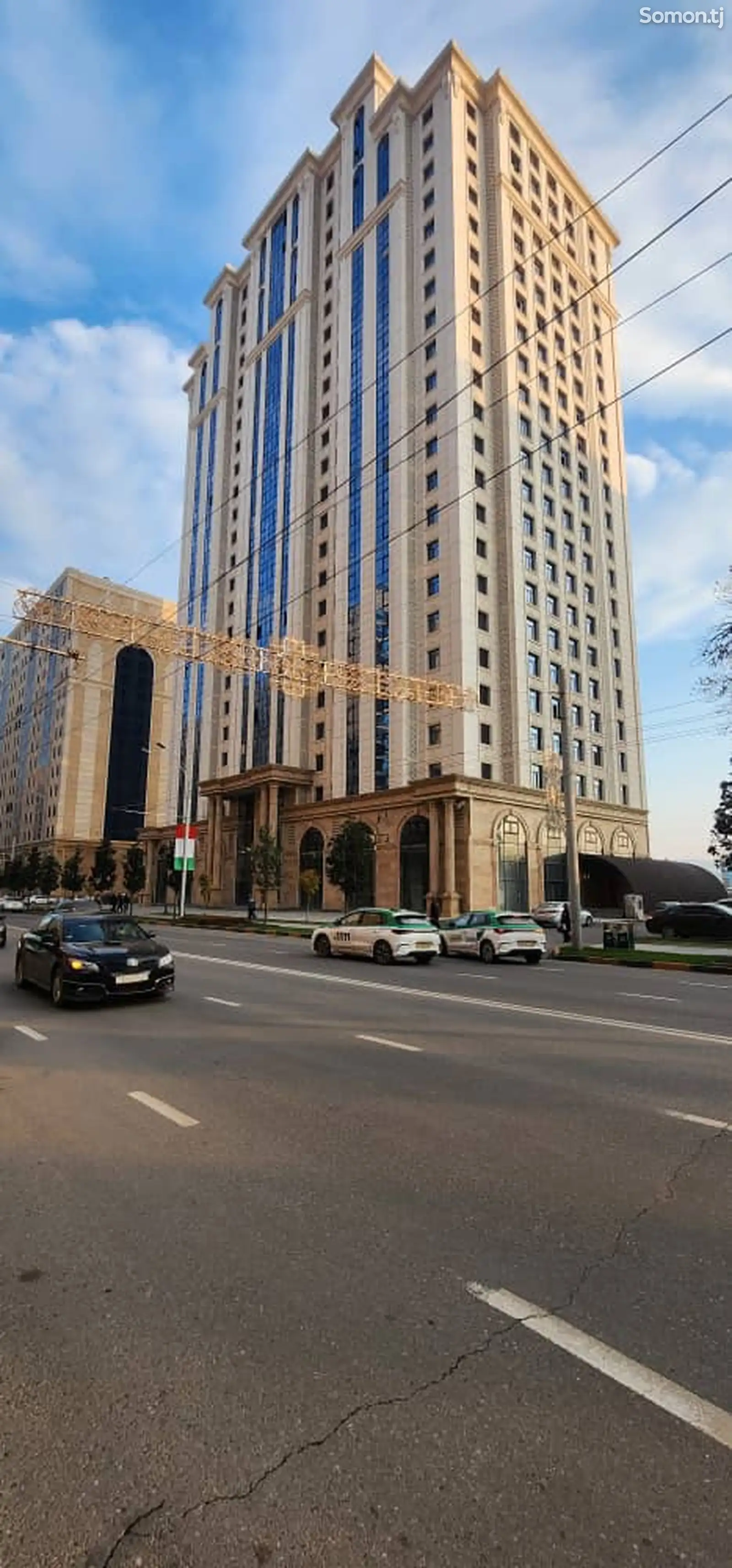 2-комн. квартира, 22 этаж, 91 м², Айни-1