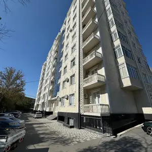 2-комн. квартира, 1 этаж, 85 м², 18 мкр