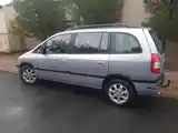 Opel Zafira, 2001-7