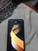 Телефон Infinix Smart 8-5