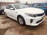 Kia K5, 2016-3