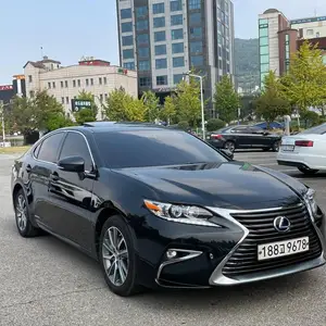 Lexus ES series, 2017