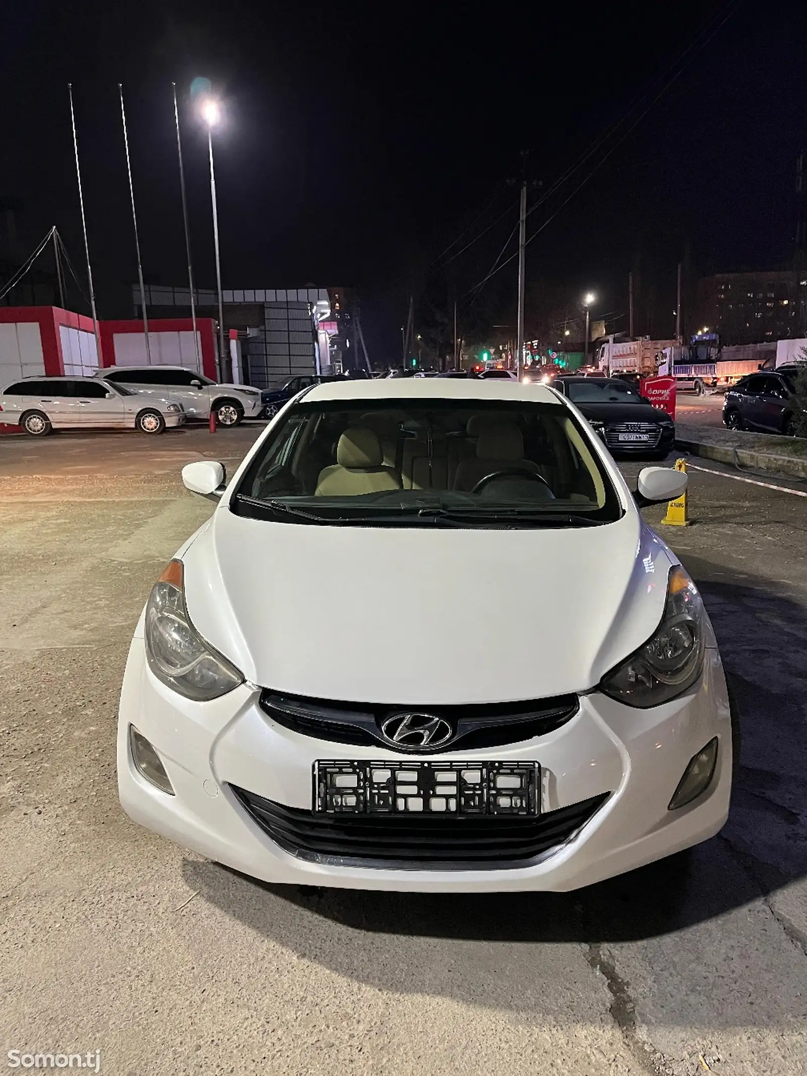 Hyundai Elantra, 2013-1