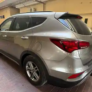 Hyundai Santa Fe, 2017