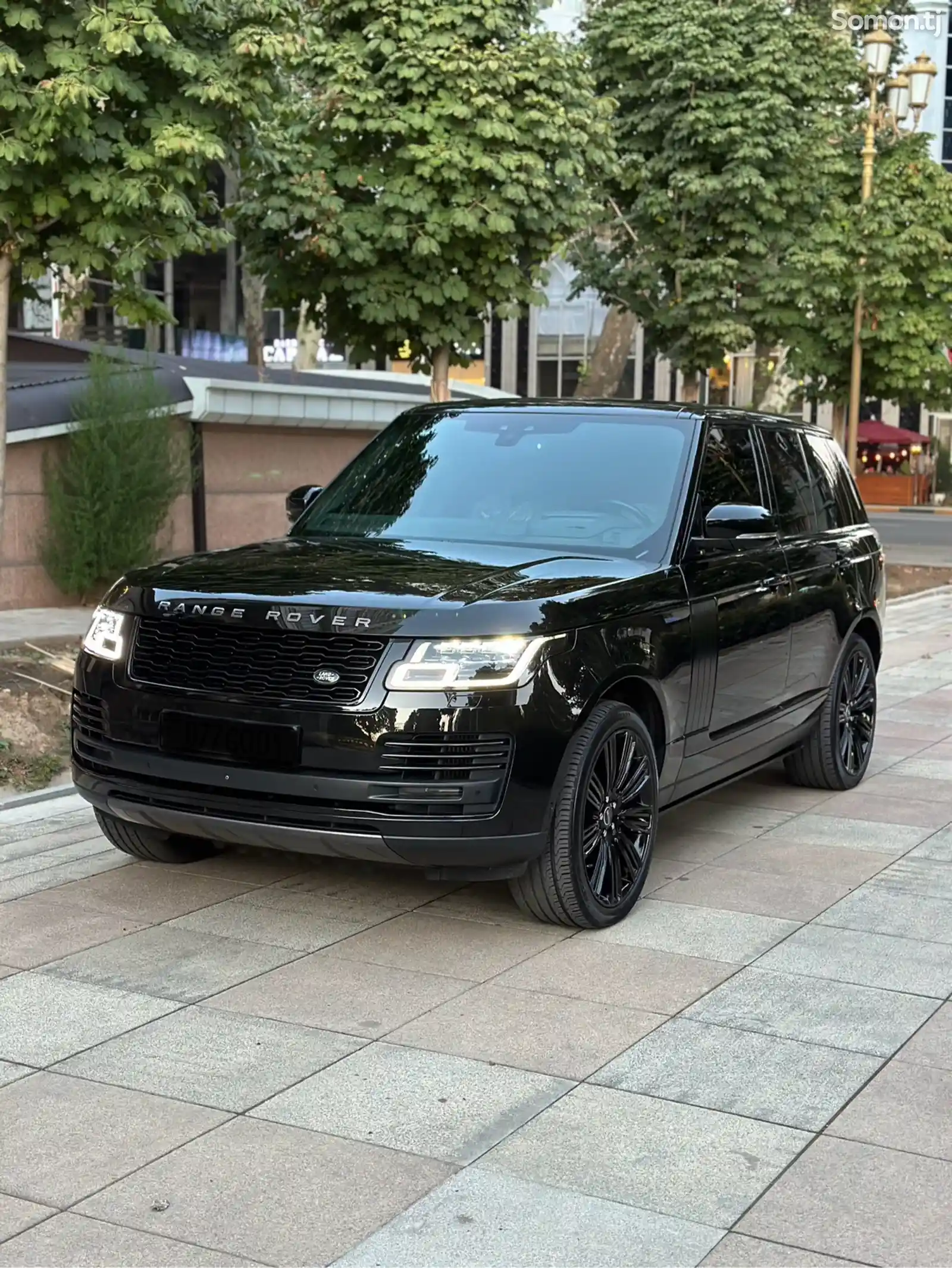 Land Rover Vogue, 2019-1