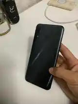 Samsung Galaxy A30-2