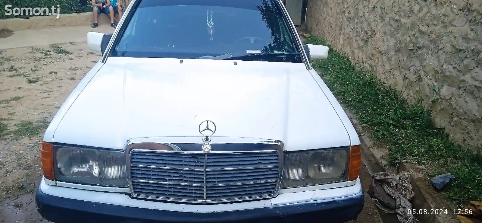 Mercedes-Benz W201, 1990-1