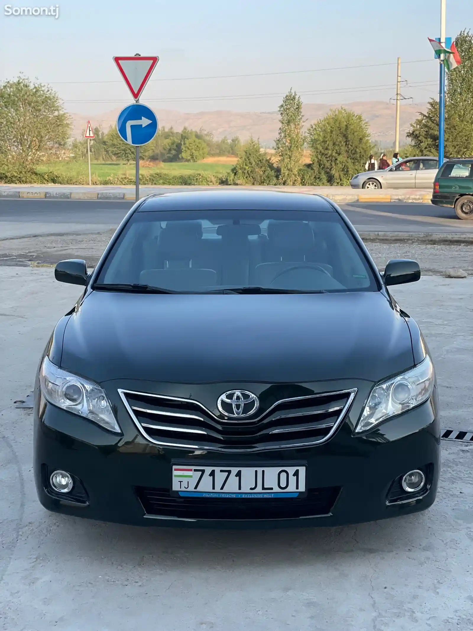 Toyota Camry, 2010-1