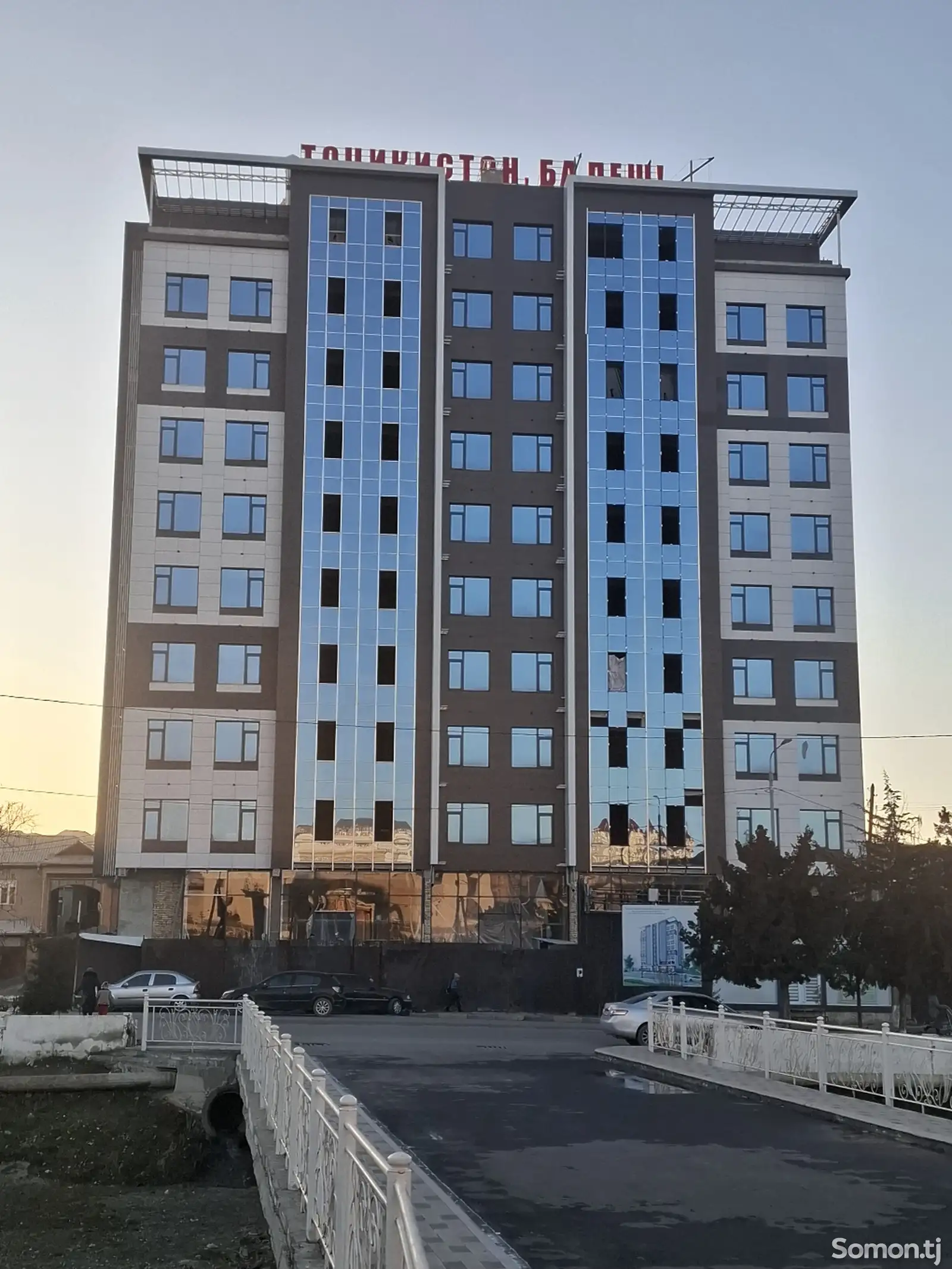 3-комн. квартира, 8 этаж, 89 м², И. Сомони-1