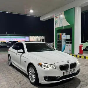 BMW 5 series, 2015