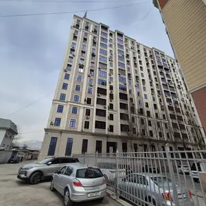 2-комн. квартира, 6 этаж, 66 м², р/н Сино, Караболо