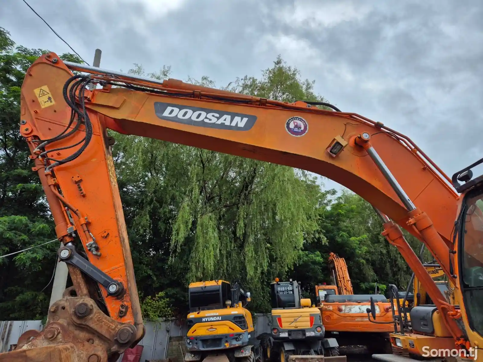 Экскаватор Doosan DX210WA-6